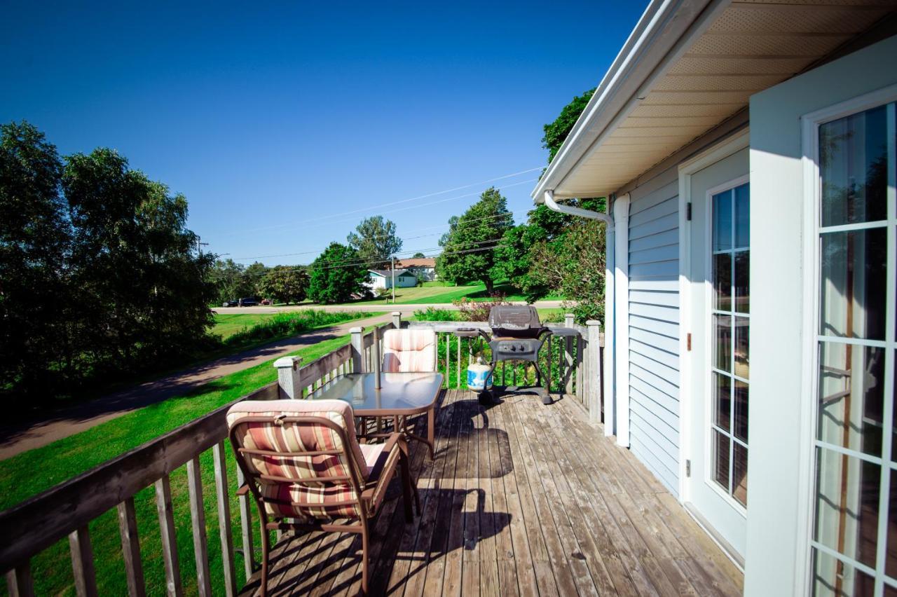 Lee'S Ocean Peek B & B Stratford 외부 사진
