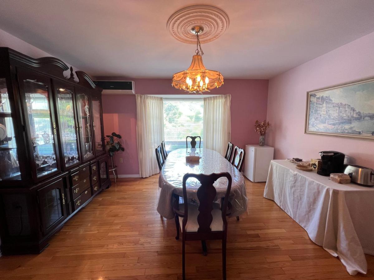 Lee'S Ocean Peek B & B Stratford 외부 사진
