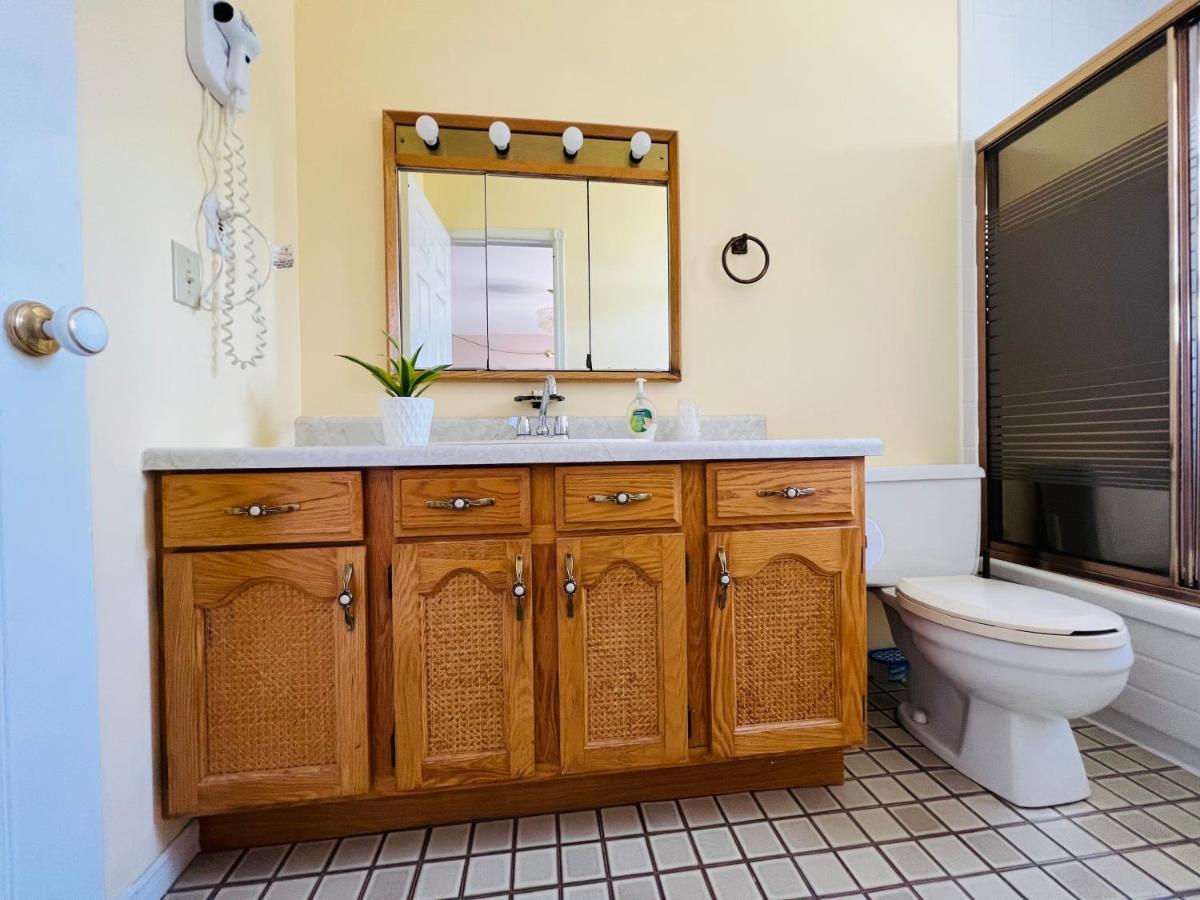 Lee'S Ocean Peek B & B Stratford 외부 사진