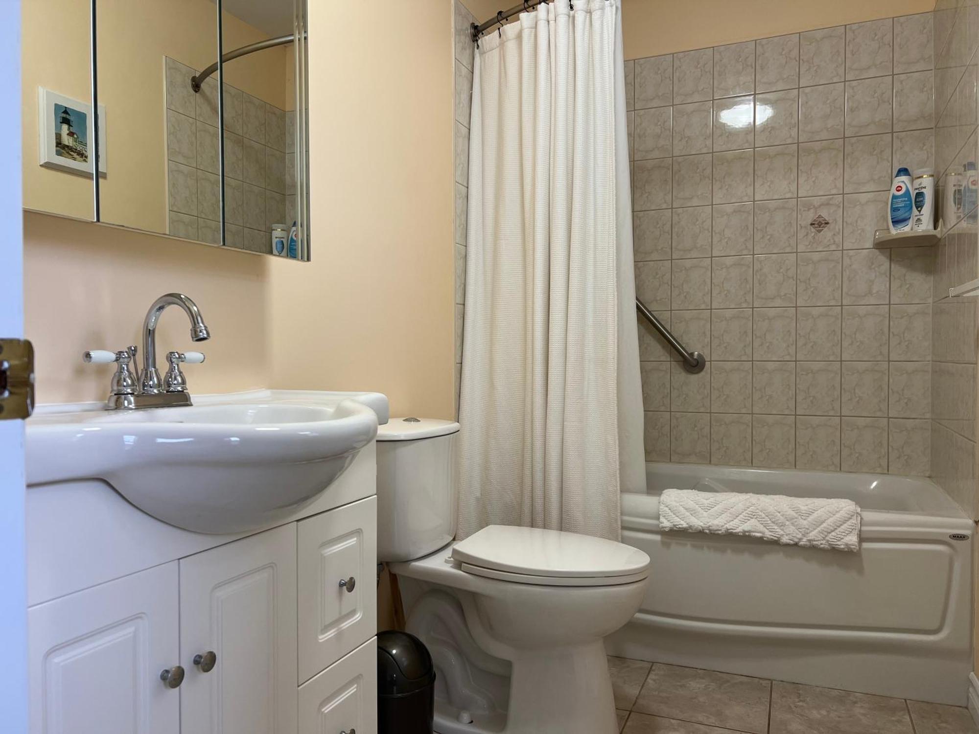 Lee'S Ocean Peek B & B Stratford 외부 사진