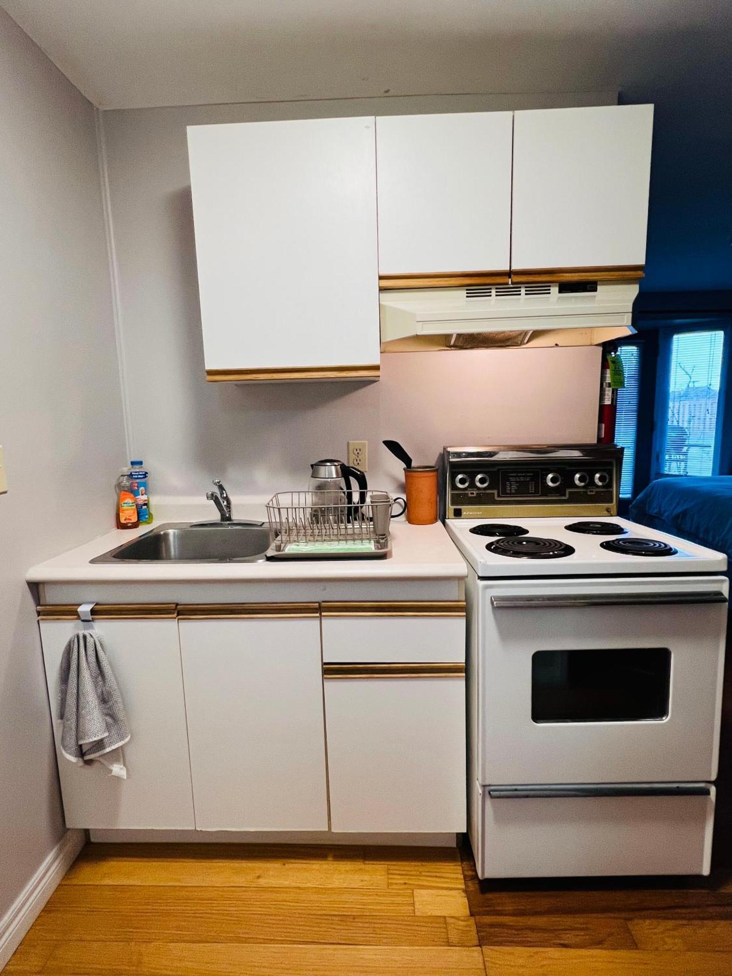 Lee'S Ocean Peek B & B Stratford 외부 사진